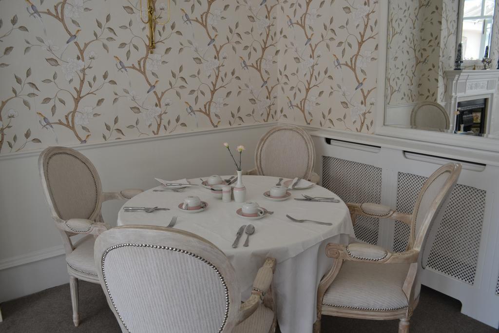 Cranleigh Hotel Reigate Εξωτερικό φωτογραφία